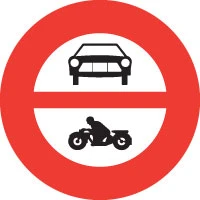 Prohibido a automóviles y motocicletas
