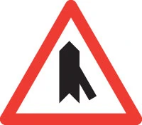 Incorporación por la derecha (con prioridad)